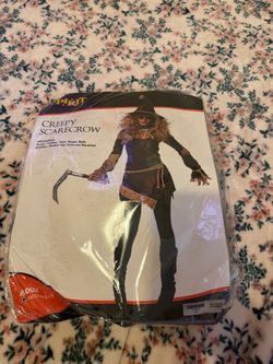 Creepy scarecrow women’s costume