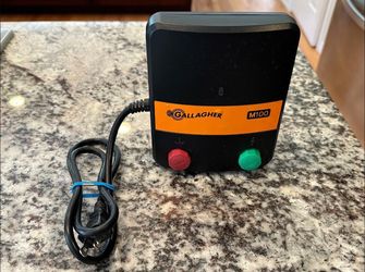 Gallagher M100 Electric Fence