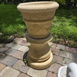 Concrete Pot And Pedestal