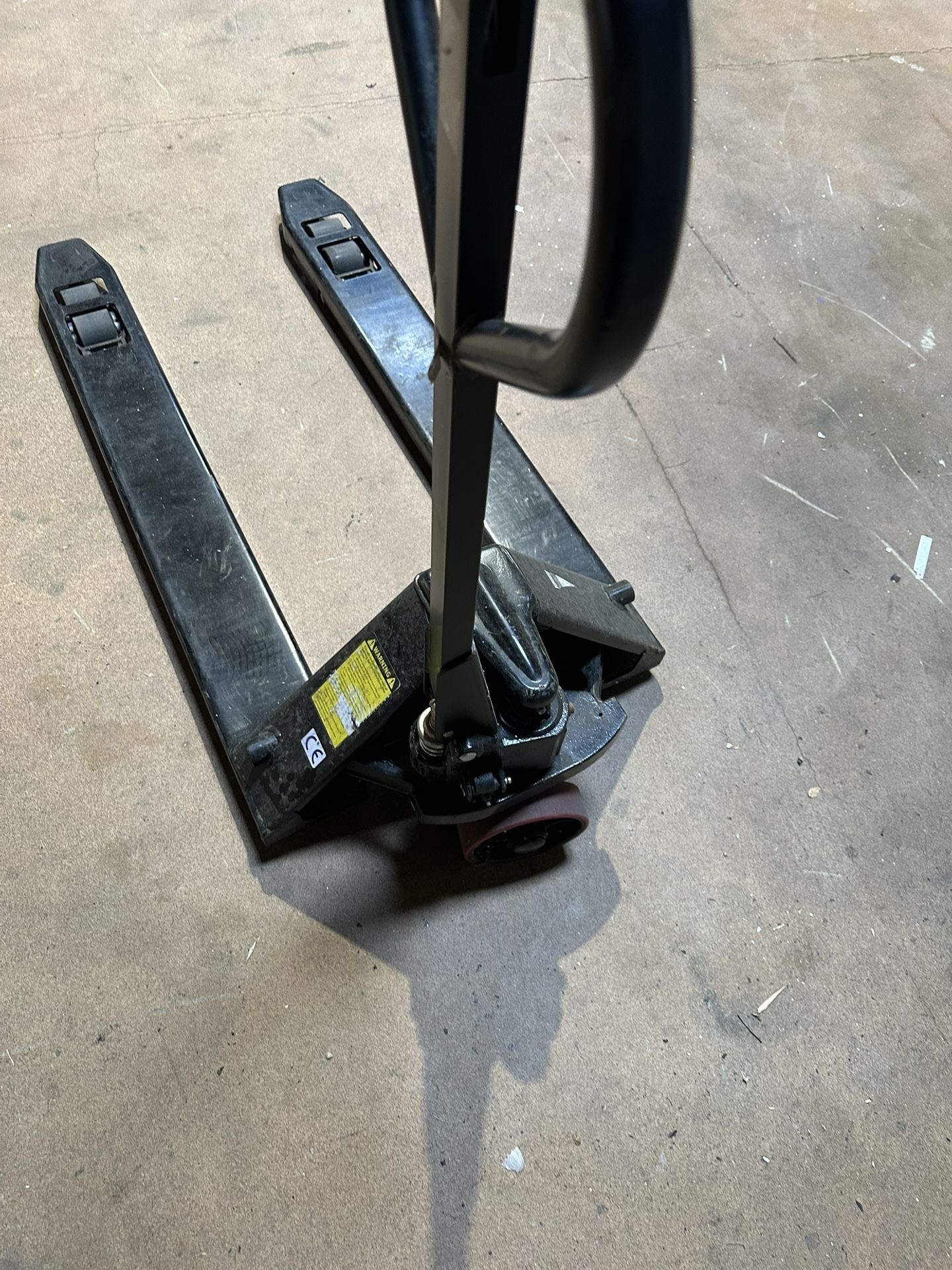 Pallet Jack Like New Conditions