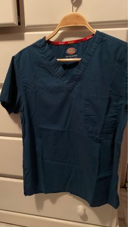 Scrub top