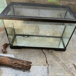 Fish Tank 10 Gallon Hold Water No Leaks Prices Are Negotiable