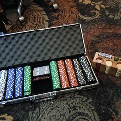 Very Nice Poker Chip Set 