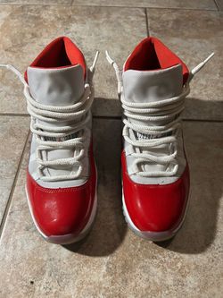 Air Jordan 11 Retro Cherry