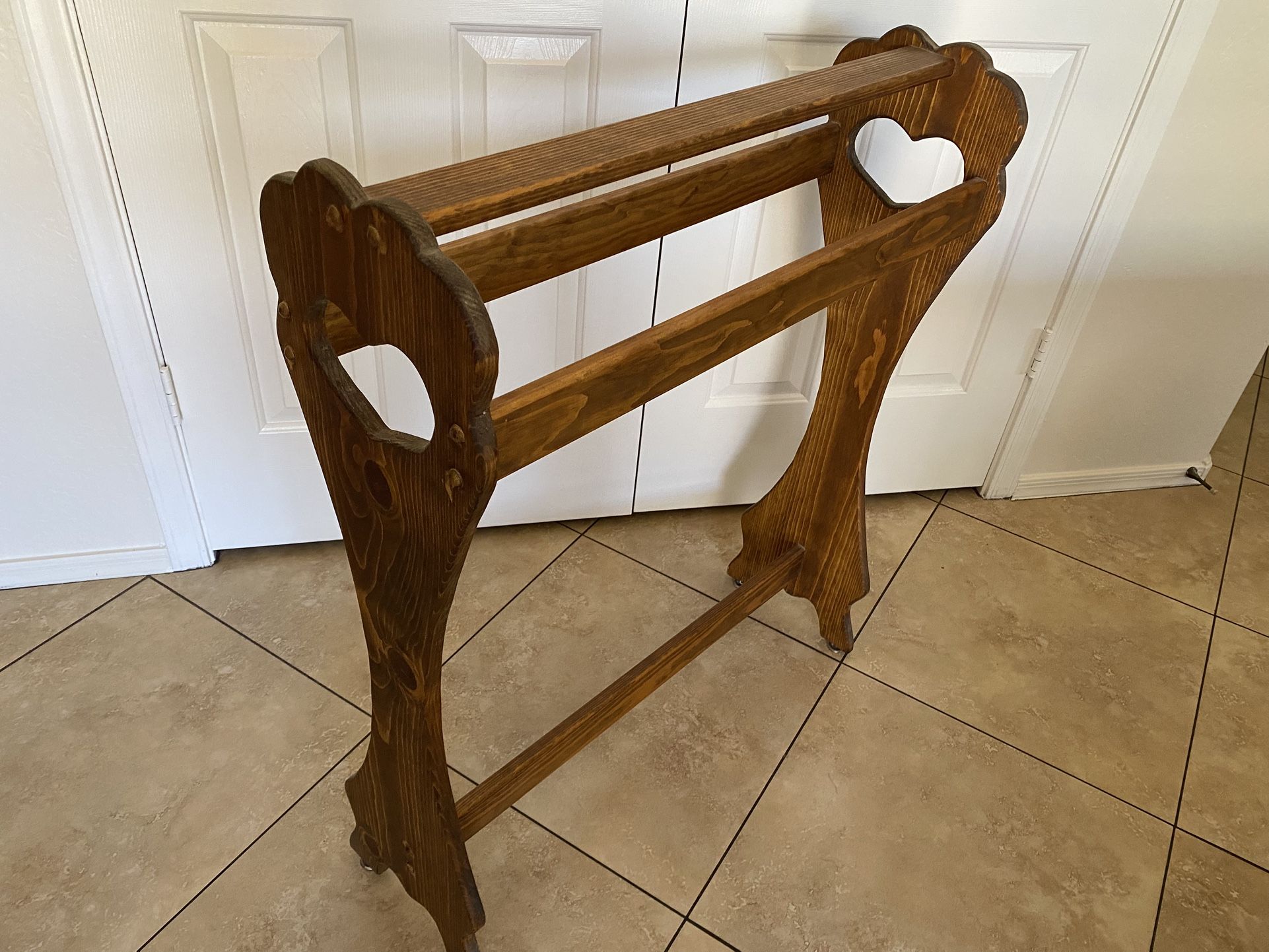 3 Tier Towel Rack
