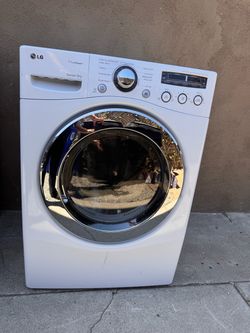 LG TrueSteam Sensor Dry Front-Load Dryer
