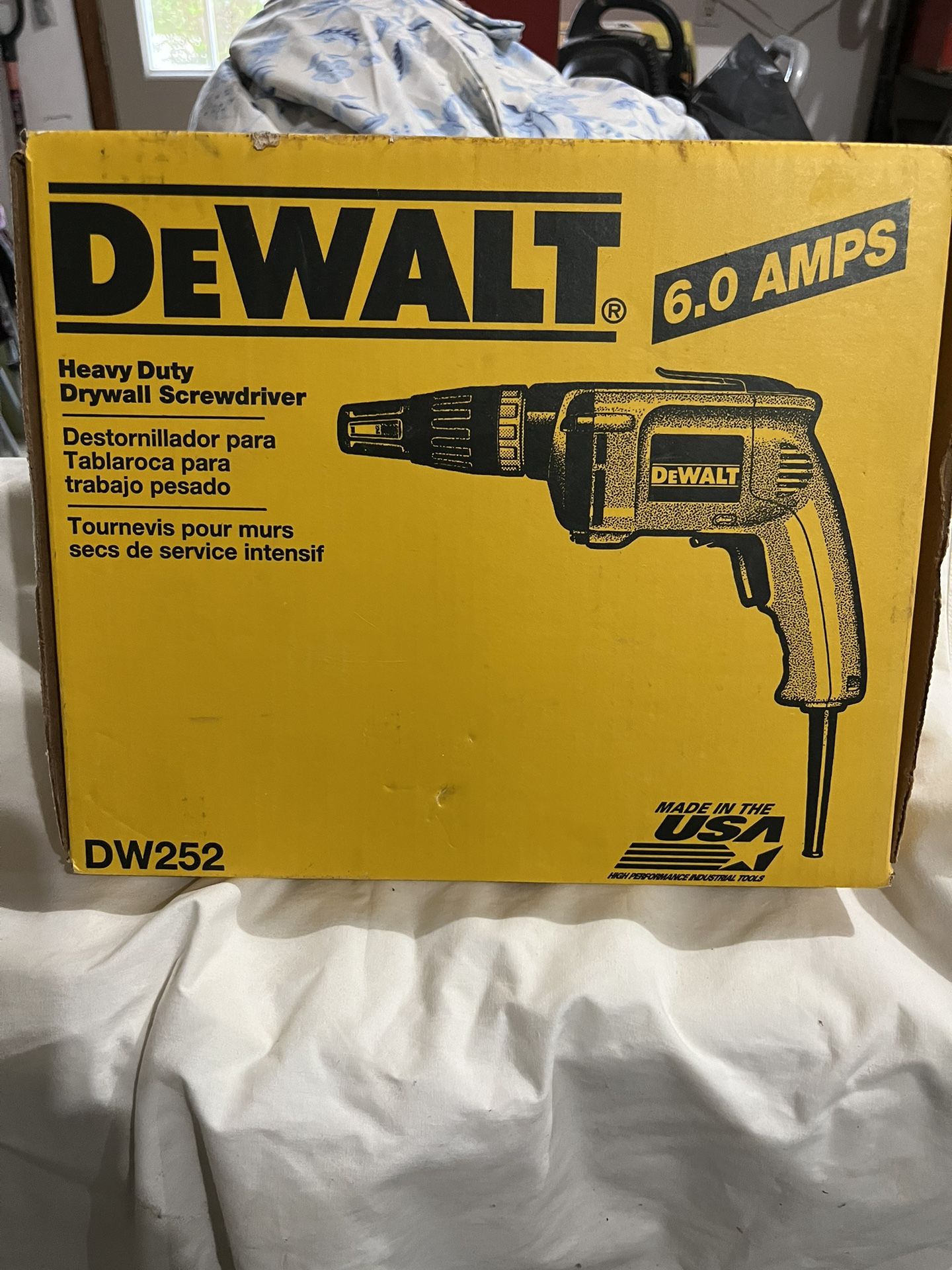Dewalt Drywall Screwdriver DW 252