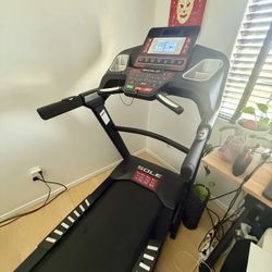 Treadmill 