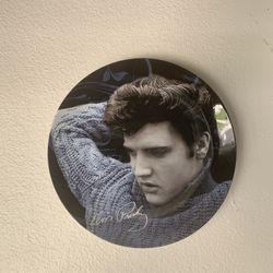 Elvis decorative plate