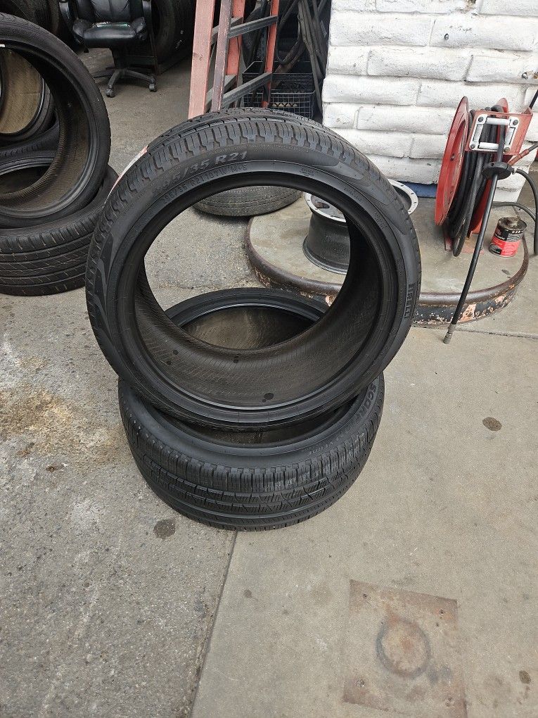 295/35/21 Pirelli Scorpion Verde 295 35 21