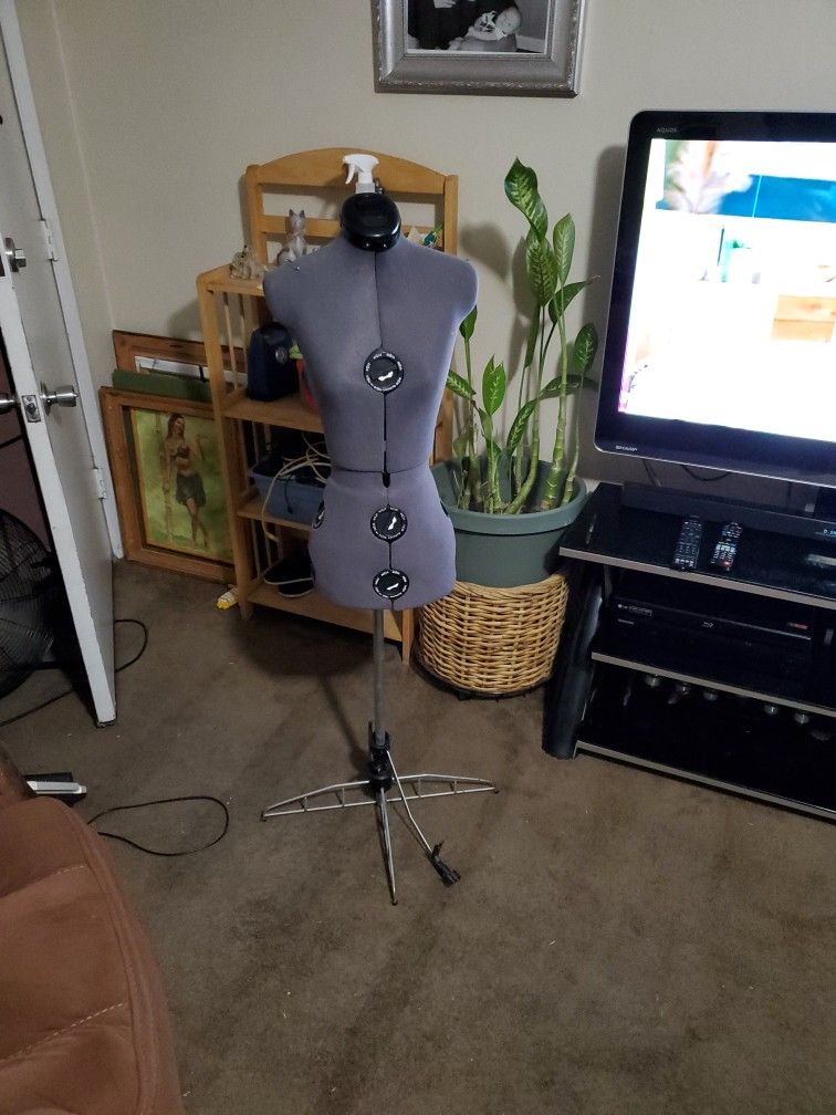 Dritz My Double Designer Vtg Adjustable Dress Form w/ Stand Dress form Petite