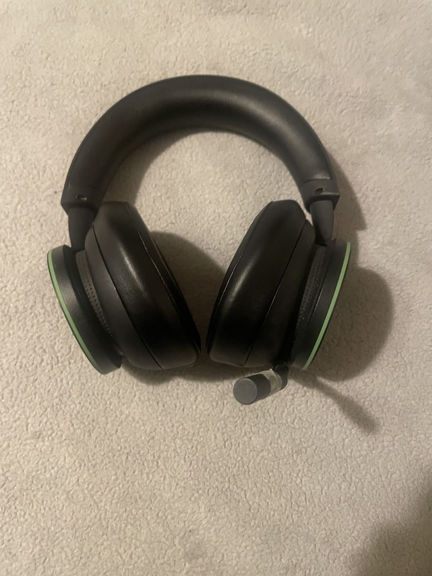 Wireless headset