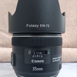 CANON EF 35MM 1:2 IS USM LENS 