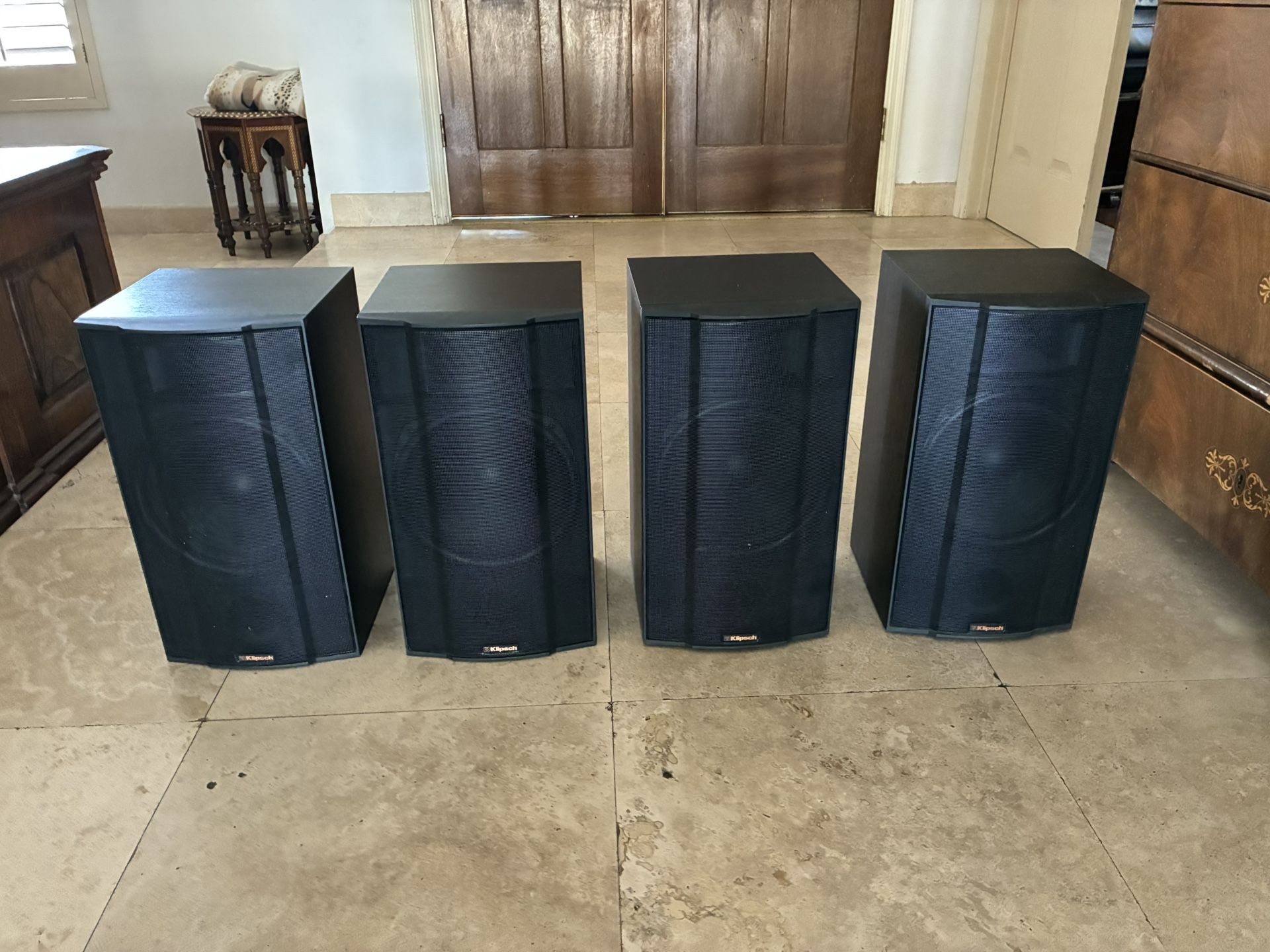 4 Klipsch KSB 3.1 In excellent Condition