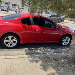 2012 Nissan Altima Coupe 