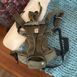 Ergo Baby Carrier 
