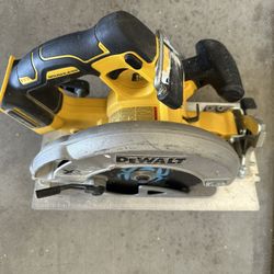 DeWalt Cordless Circular Saw