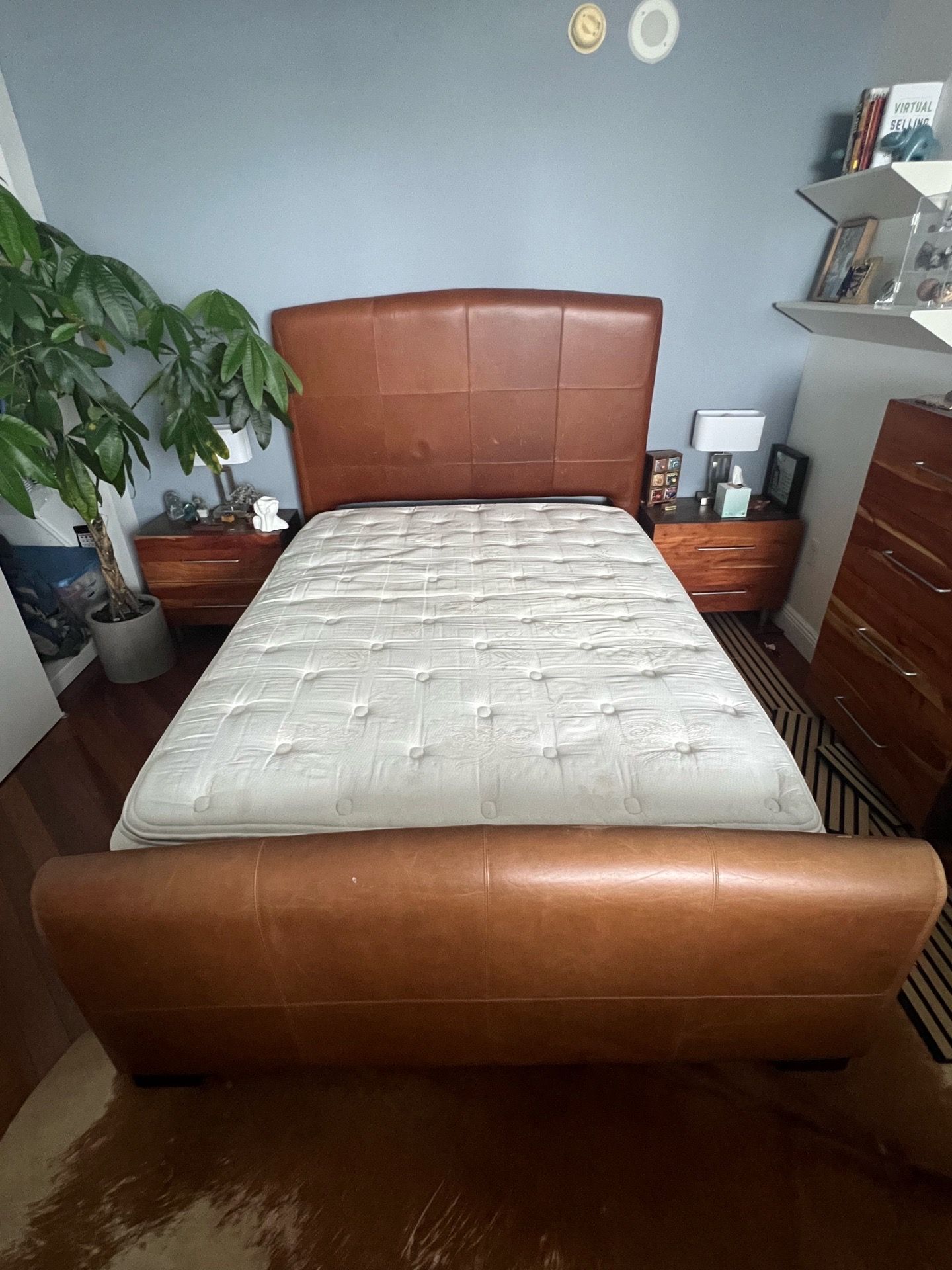 Queen Beautyrest Pillow Top Mattress + Box Spring – Clean & Comfortable