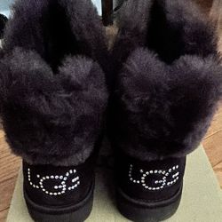 Woman’s Ugg Boots 
