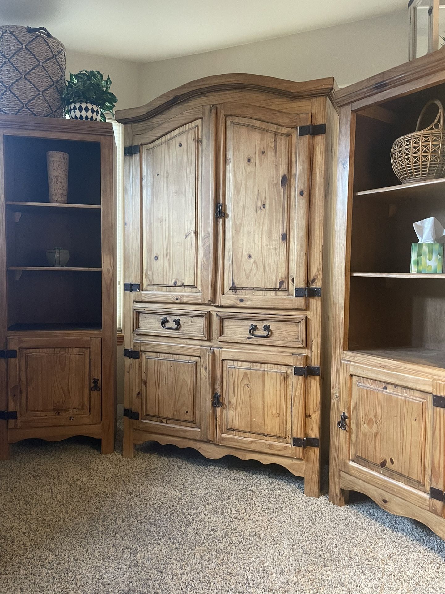  Entertainment Center