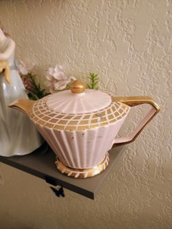 Vintage Sadler England teapot