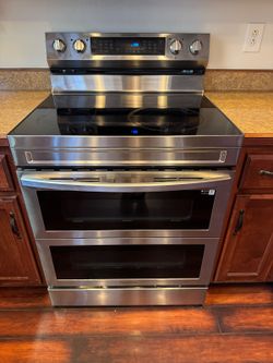 Samsung Flex Duo Smart Electric Range – $1000 – Clarksville, TN