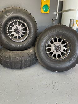 Polaris RZR Sand paddle tired (NEW)
