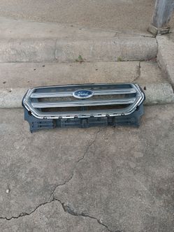 2017-19 Ford Escape grill
