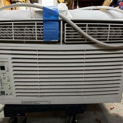 Fridgedaire Air Conditioner (2)