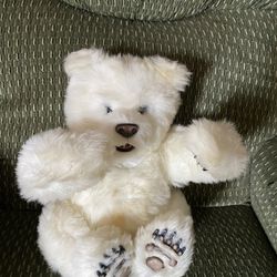 2004 Fur Real Friends Luv white polar bear