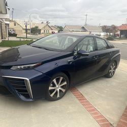 2019 Toyota Mirai( Hydrogen Car Not gas)