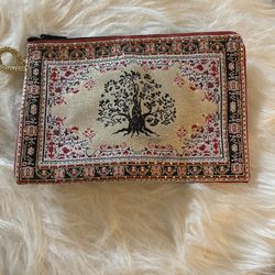 Accessories  / Jewelry 