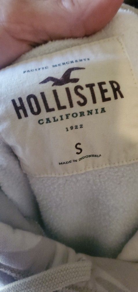 Hollister Hoodie (S)