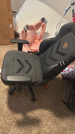 Gaming chair
