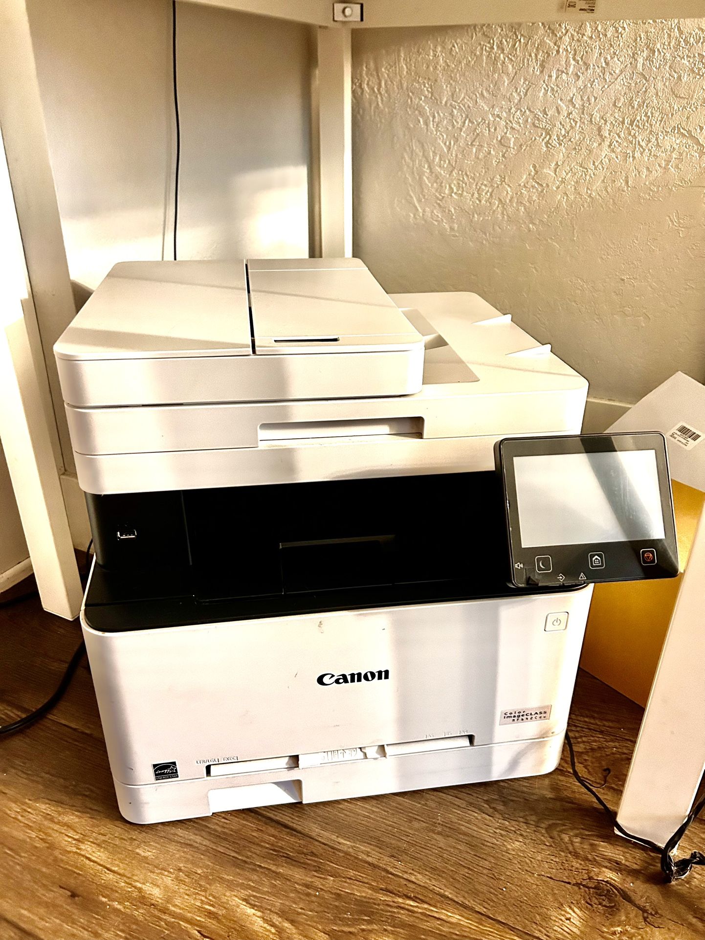 Cânon Printer + 1 Extra Toner