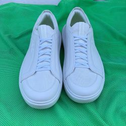 OOFOS Men's OOMG Club+ sneakers in white