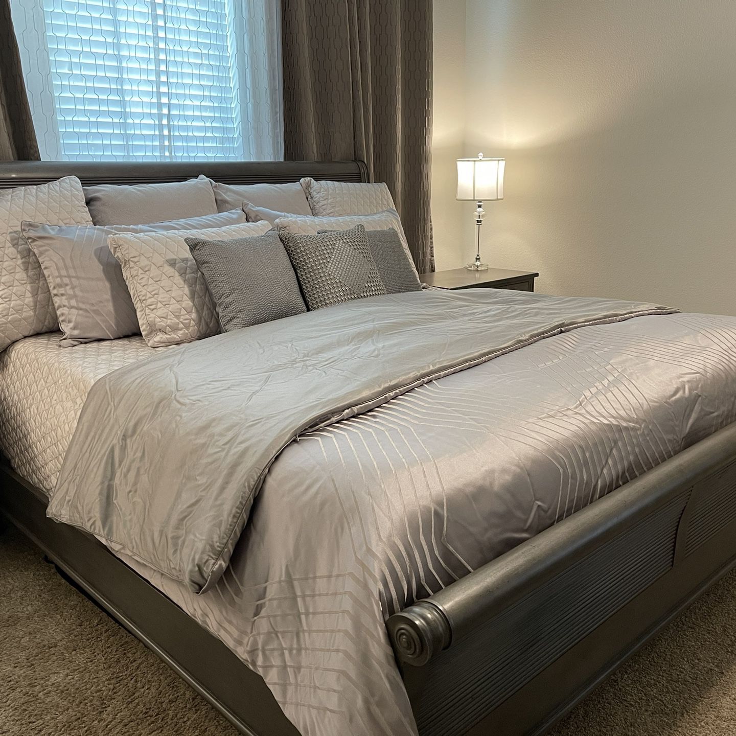 Indulge In Luxury: Complete Bedroom Suite For Sale