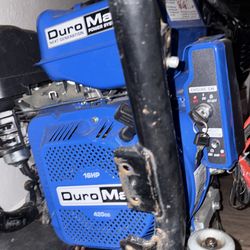 Duromax 420 CC engine