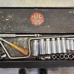 Vintage MAC 3/8 SAE Socket Set