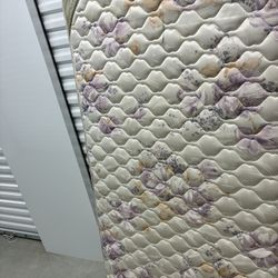 Twin Matters & Bed Frame 