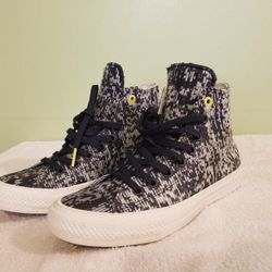 CONVER CHUCK TAYLOR BRAND NEW