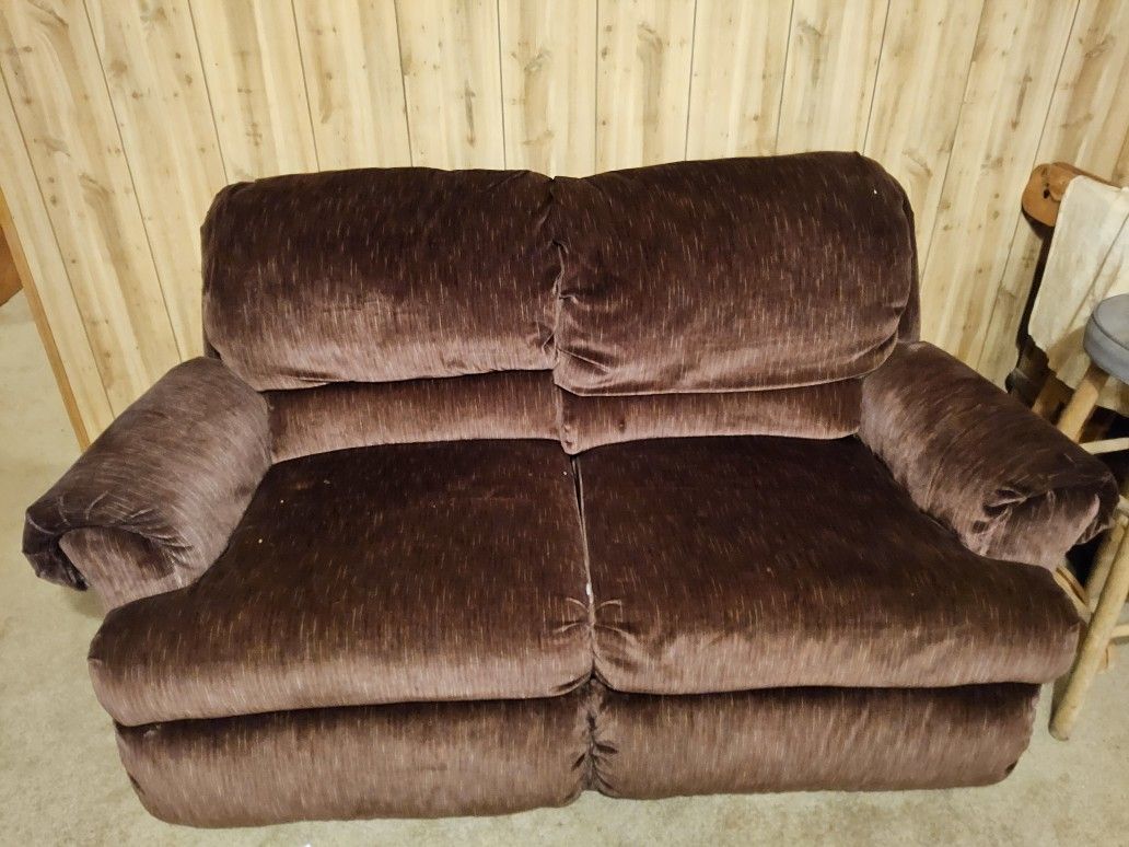 Sofa & Loveseat