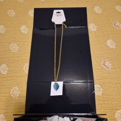 Beautiful Gold-plated Necklace Inspired By Nature