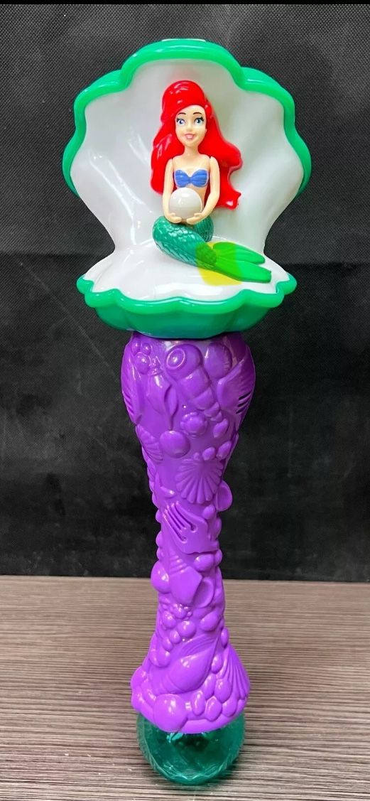Disney Parks Little Mermaid Bubble Blower Wand Clam Shell Light Up Musical Ariel