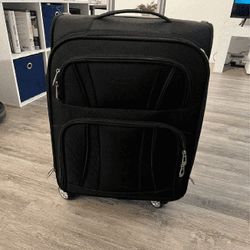 hundred American Kick Off Trips with Durable Travel Bag Collections!