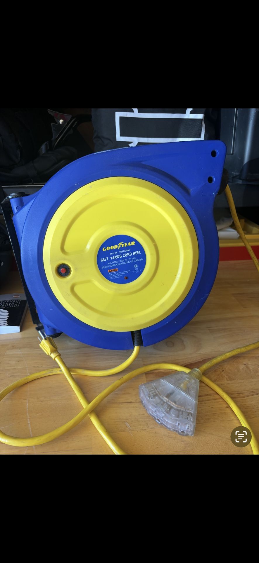 Retractable Electric Cord