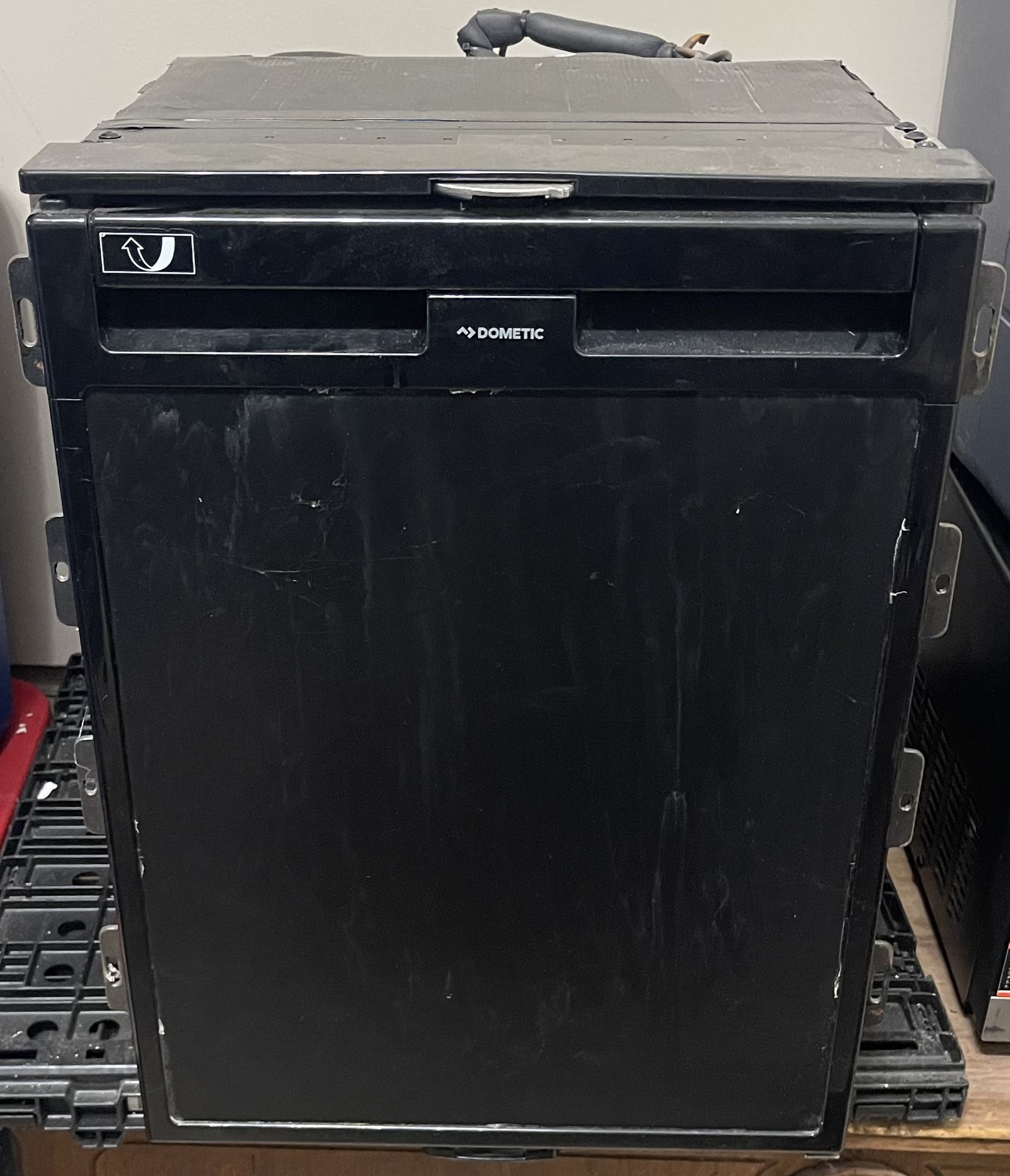 Dometic Fridge With Freezer For Pete 579 Or KW T680