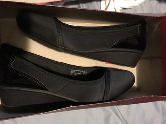 Comfortable wedge worn once $8