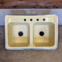 Heavy duty kitchen Sink