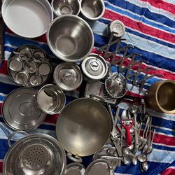 Kitchen steel items new